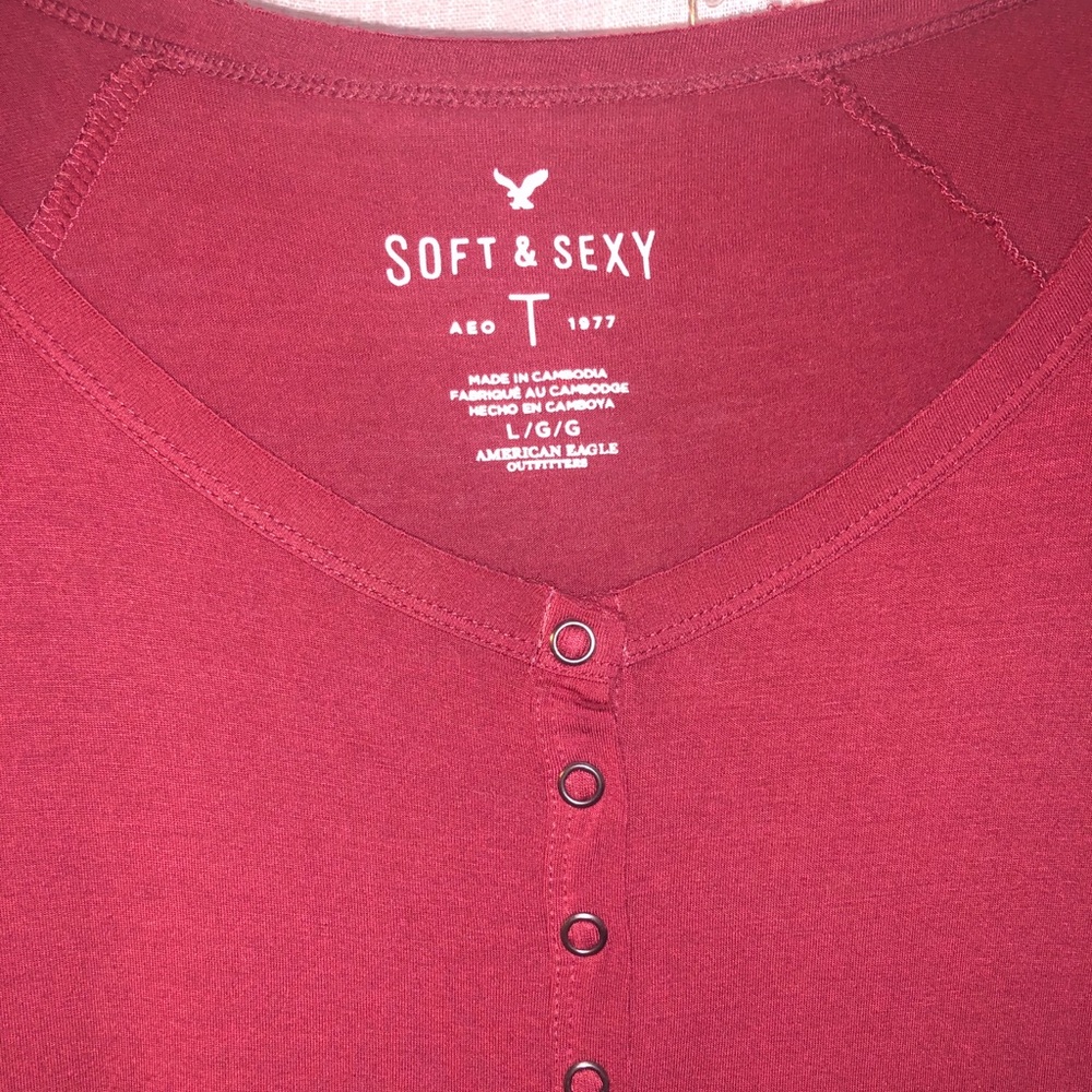 American Eagle soft and sexy top